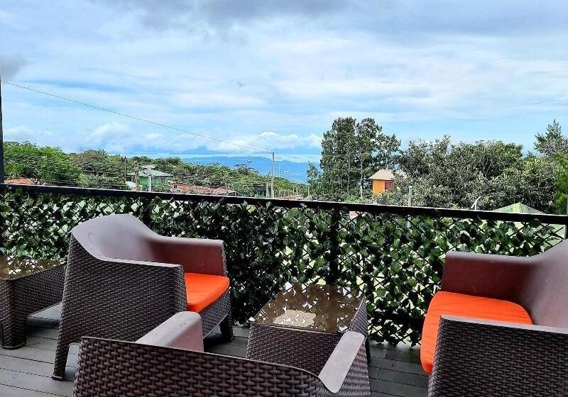 בית מלון כפרי Calathea Lodge Monteverde