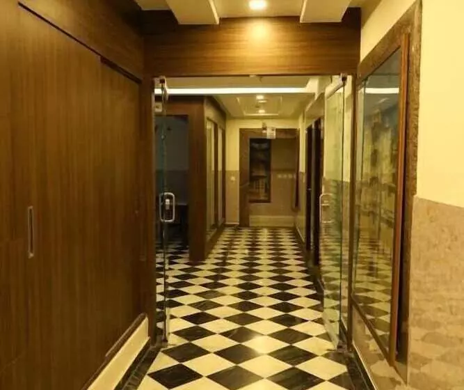 ホテル Gyangarh