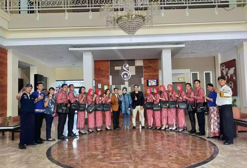 ホテル Sofia Juanda Surabaya