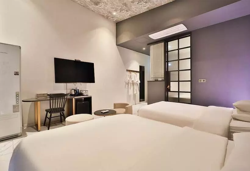 ホテル Browndot Samsan