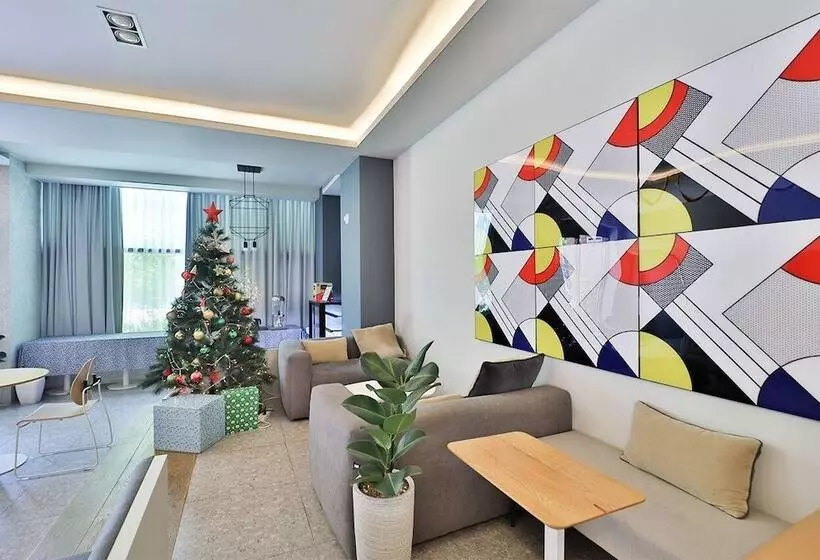 ホテル Browndot Samsan