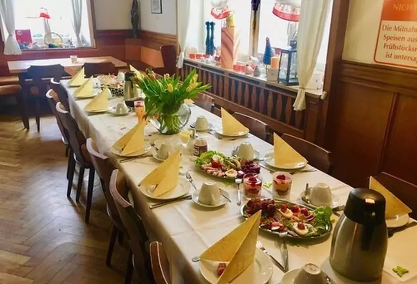 Majatalo Gasthof Zum Brandenburger