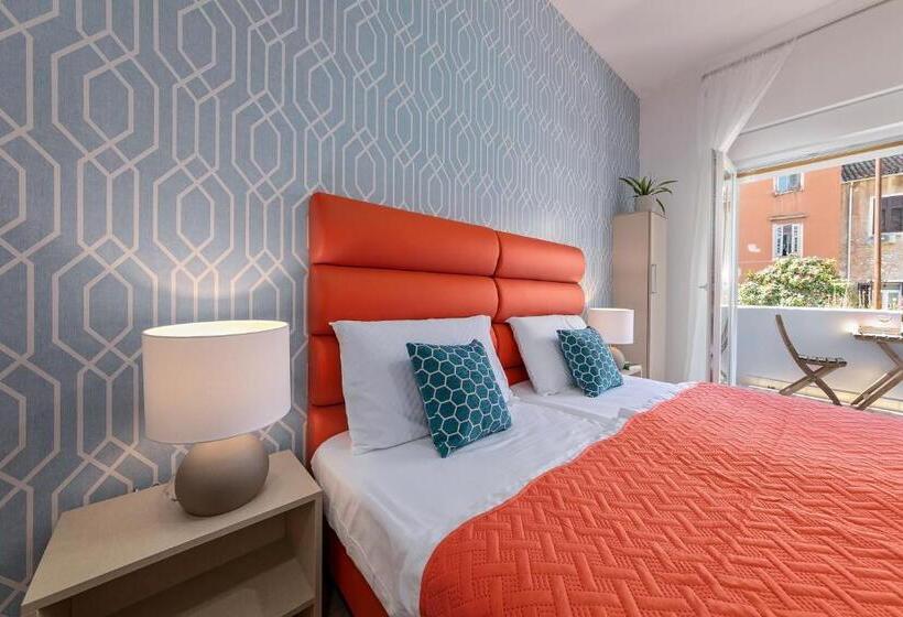 بنسيون La Preziosa Rooms