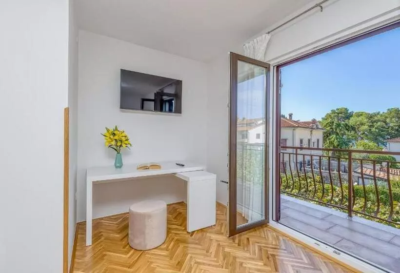 Apartment Complex Silva Rovinj