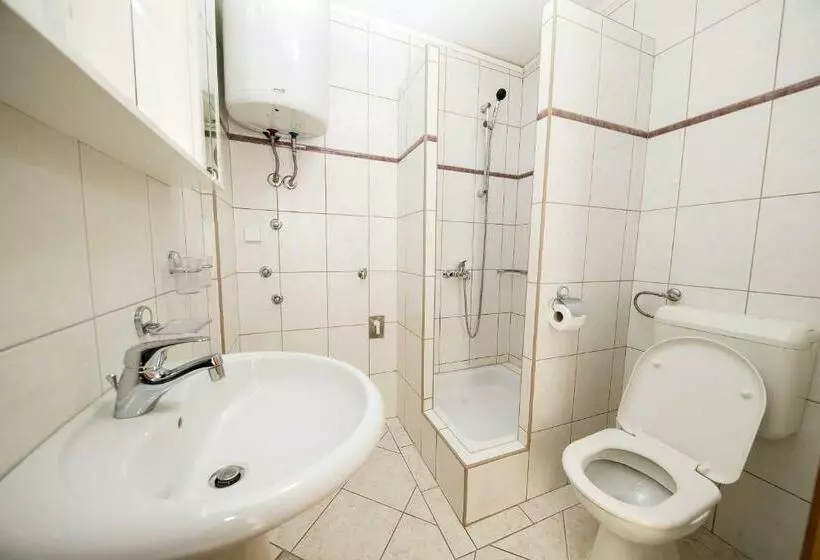 Apartments Baretić