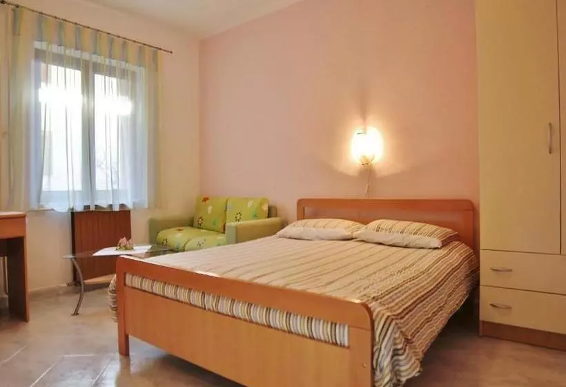 Apartments Nerina