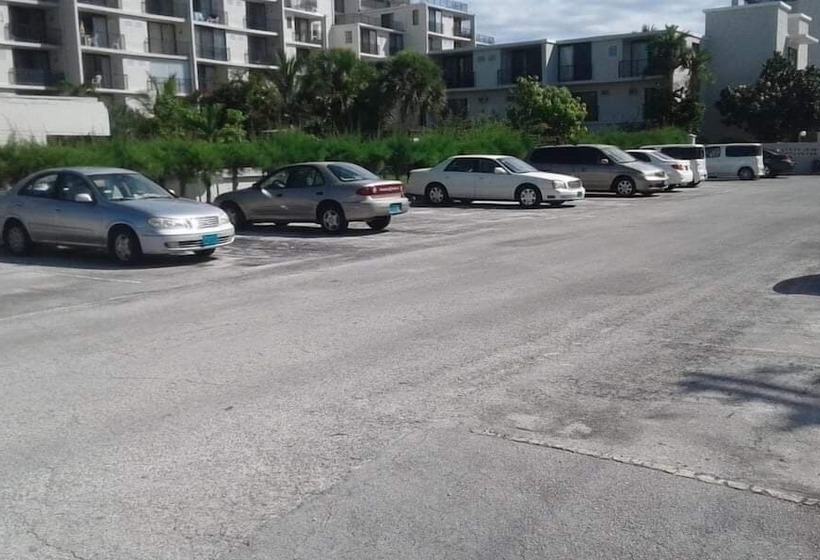 Coral Beach Hotel And Condominiums