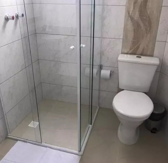 مسافرخانه Pousada Vó Dena