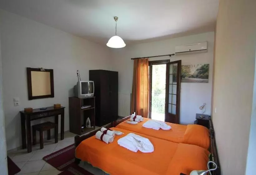 Hotelli Artemis Apartments