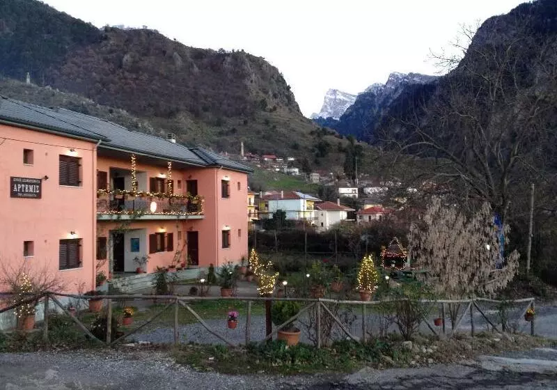 Hôtel Artemis Apartments