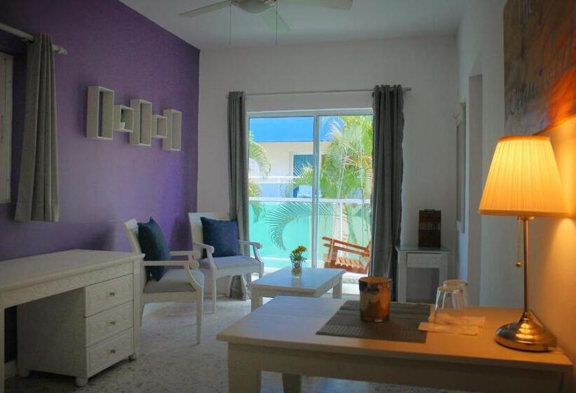 هتل Checkin El Cortecito Beach