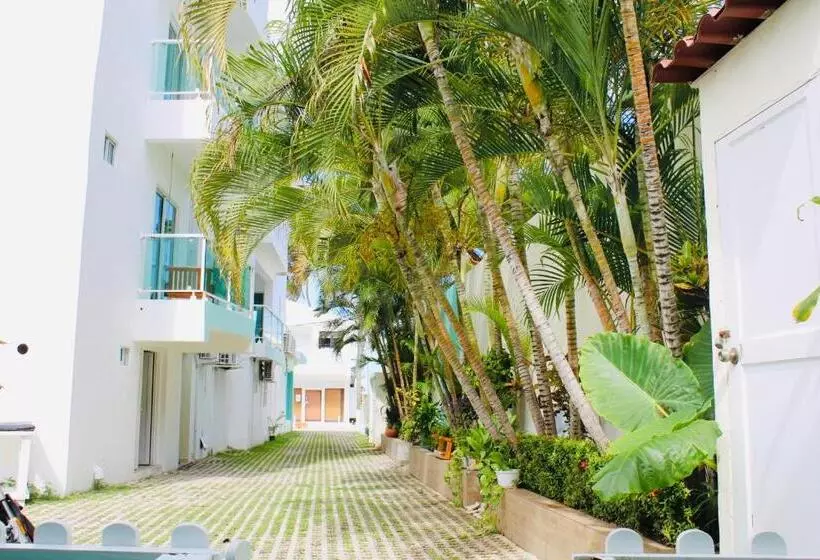 هتل Checkin El Cortecito Beach