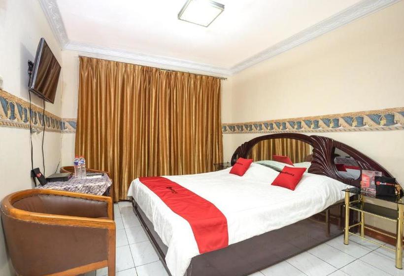 בית מלון כפרי Reddoorz Near Rs Cikini Jakarta