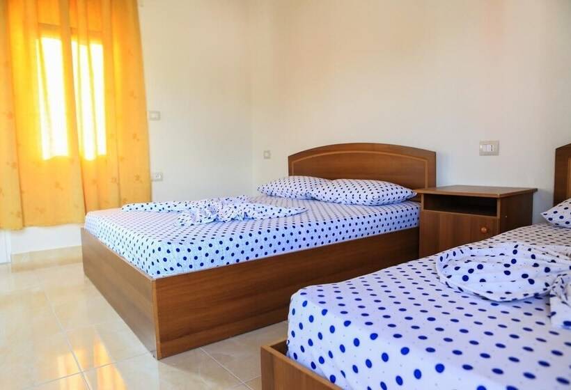 בית מלון כפרי Lakaj 2