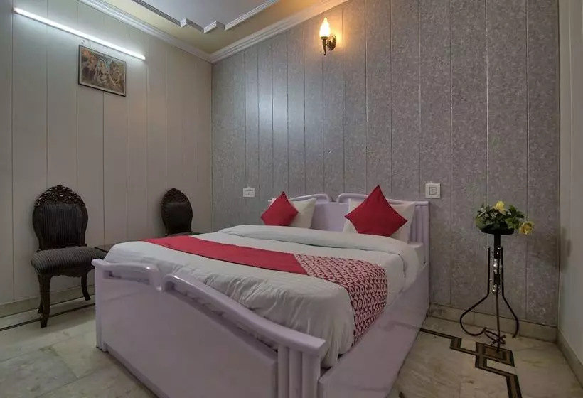هتل Lake View By Oyo Rooms