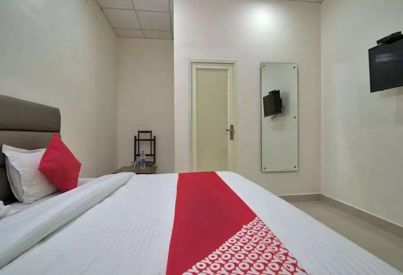 هتل Lake View By Oyo Rooms