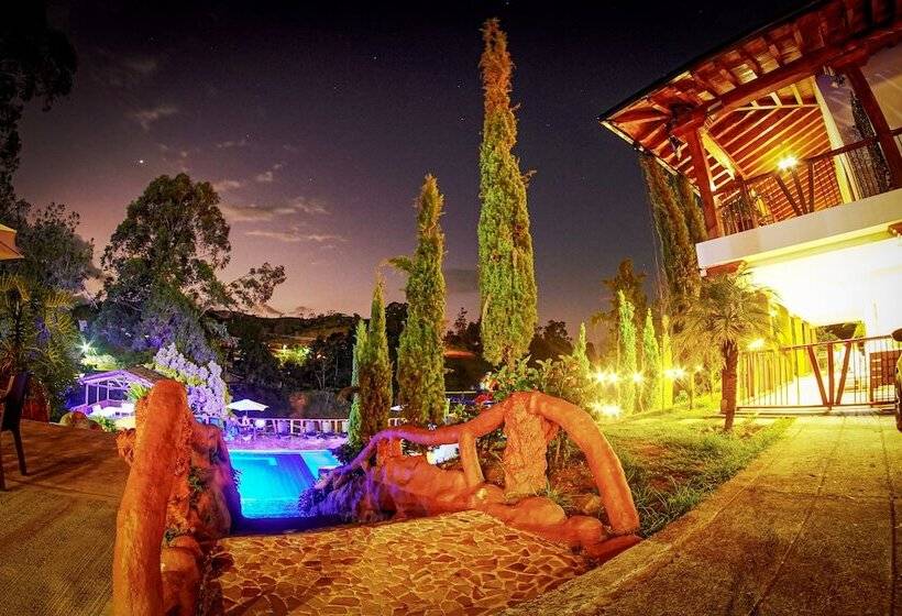 בית מלון כפרי Mansión Guatapé