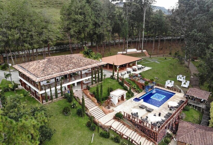 בית מלון כפרי Mansión Guatapé