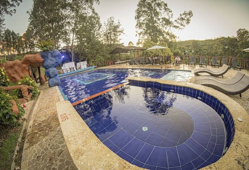 בית מלון כפרי Mansión Guatapé