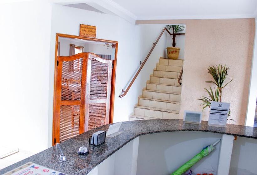 酒店 Portela Ii   Av Principal E A 500m Do Thermas Dos Laranjais