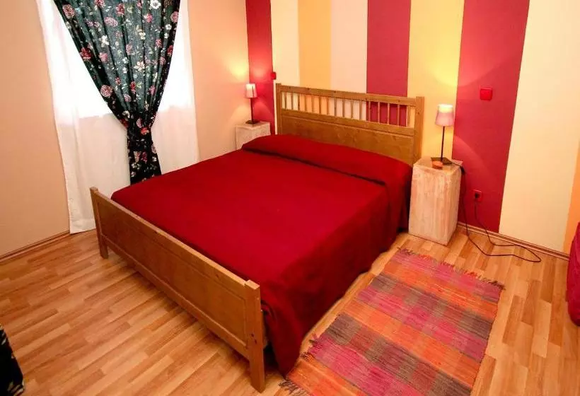Apartments Oliveto