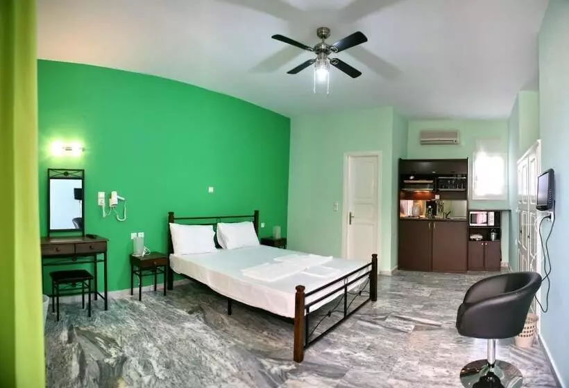 Tsalis Studios