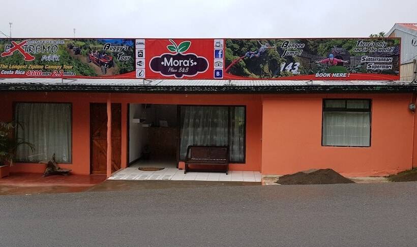 호스텔 Mora's Place B&b