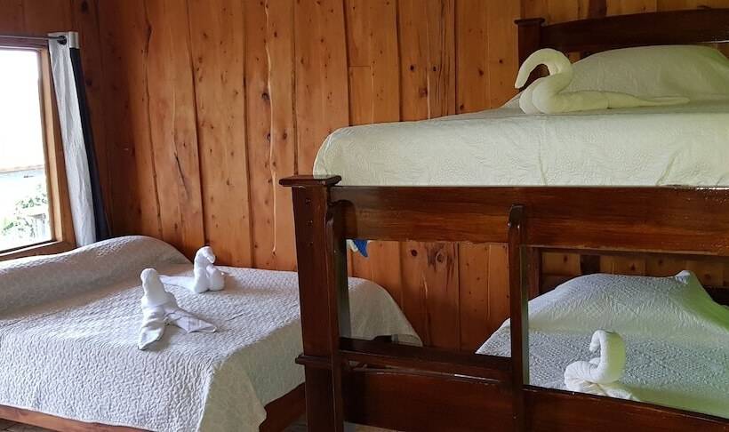 호스텔 Mora's Place B&b