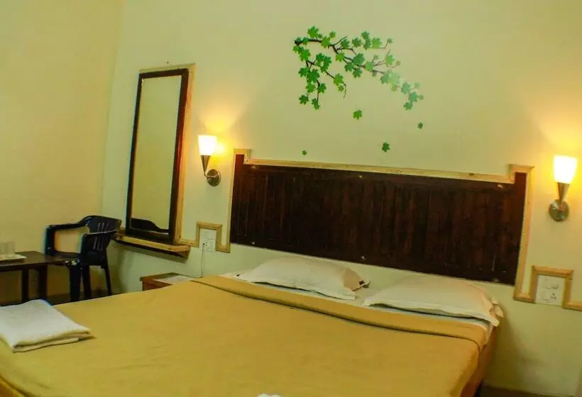 Retkeilymaja Rainwood  Residency