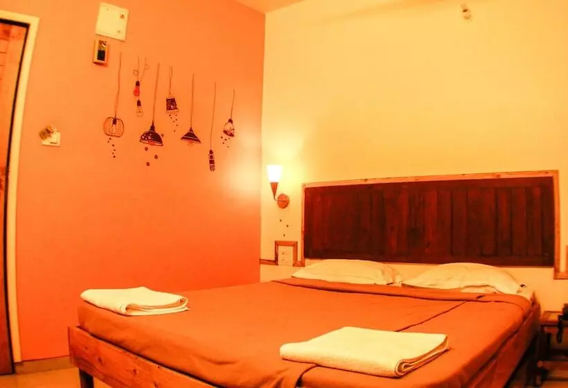 Retkeilymaja Rainwood  Residency