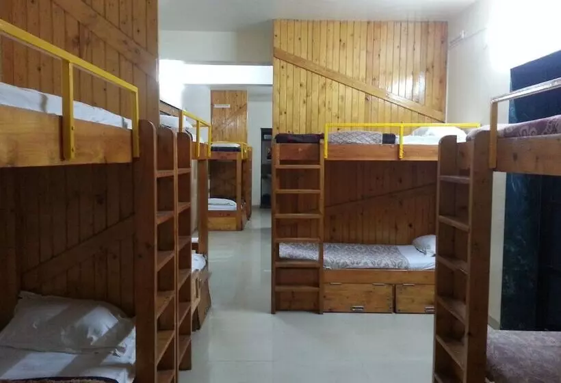 Retkeilymaja Rainwood  Residency