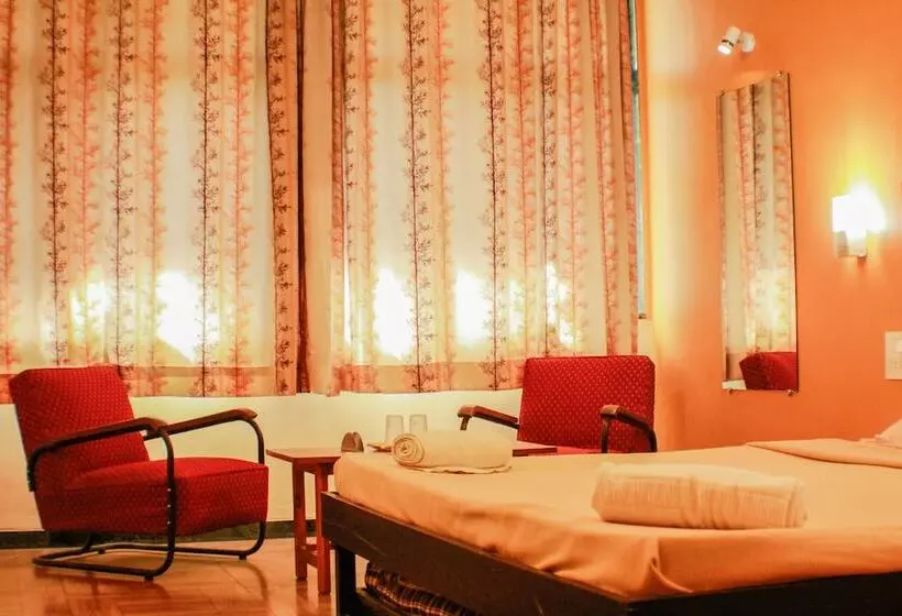 Retkeilymaja Rainwood  Residency