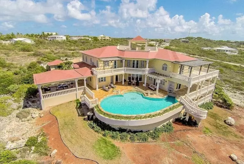 Crystal Sunrise Villa
