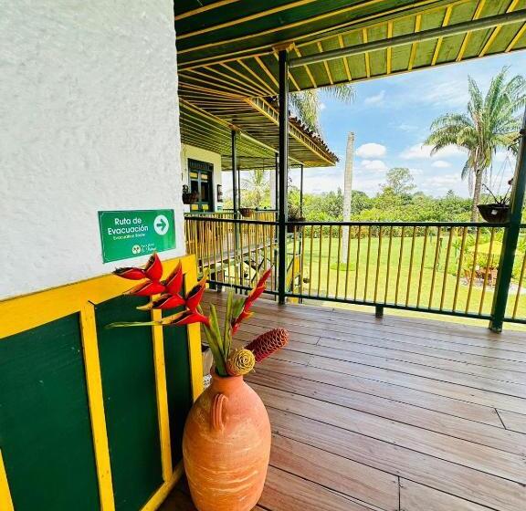 Finca Hotel El Palmar