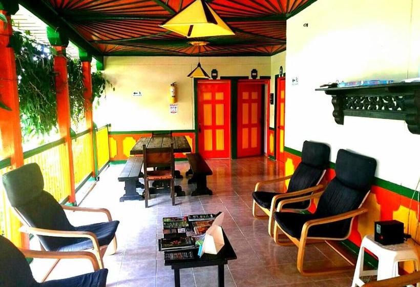 هتل Finca La Chagrita