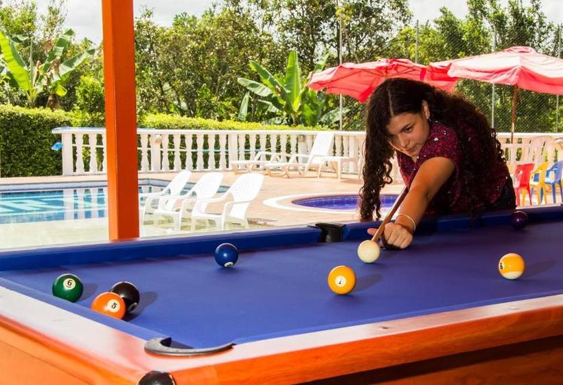 هتل Finca La Chagrita