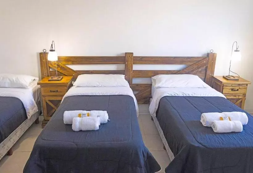 簡易ホテル Tranqueras Lodge