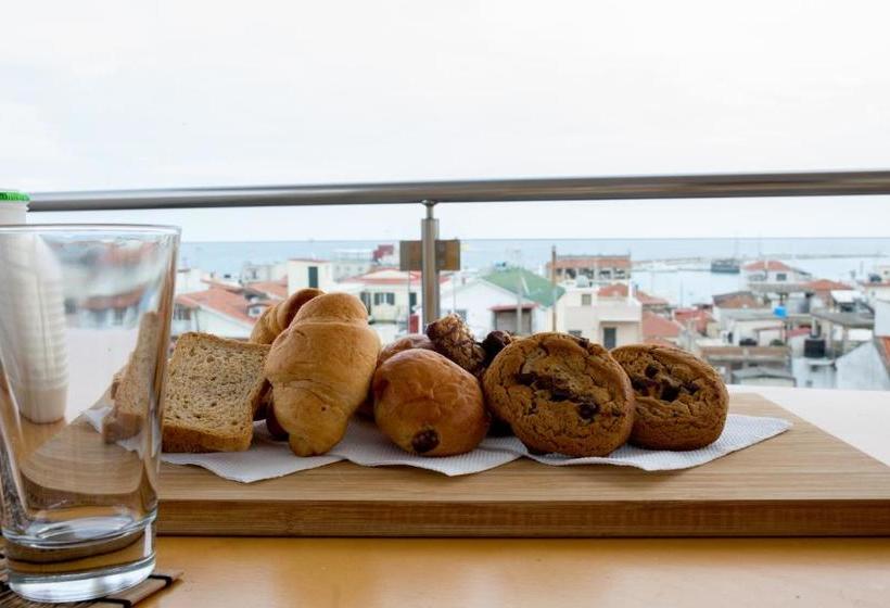 هتل Azante Boutique Suites