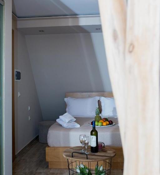 هتل Azante Boutique Suites