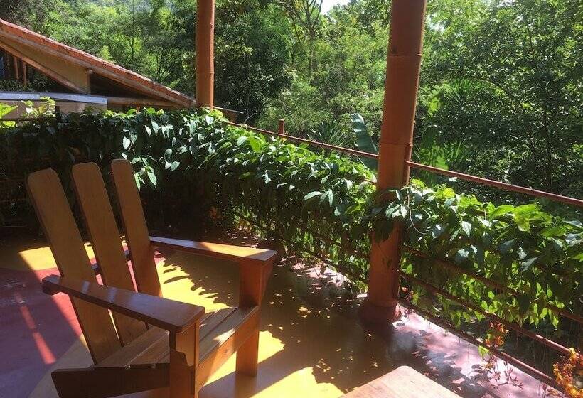 هتل Reserva Natural Atitlan