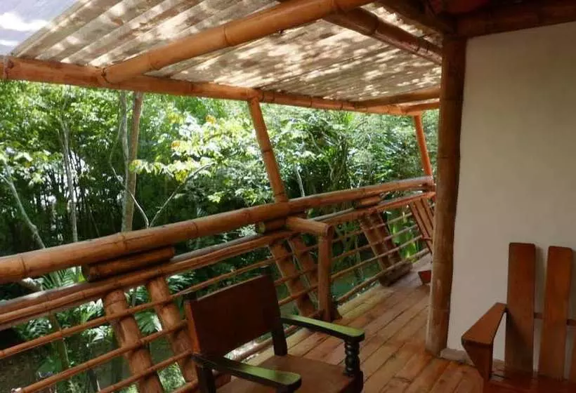 هتل Reserva Natural Atitlan