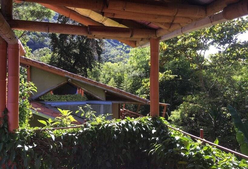 هتل Reserva Natural Atitlan