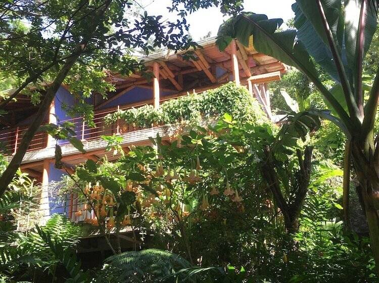 هتل Reserva Natural Atitlan