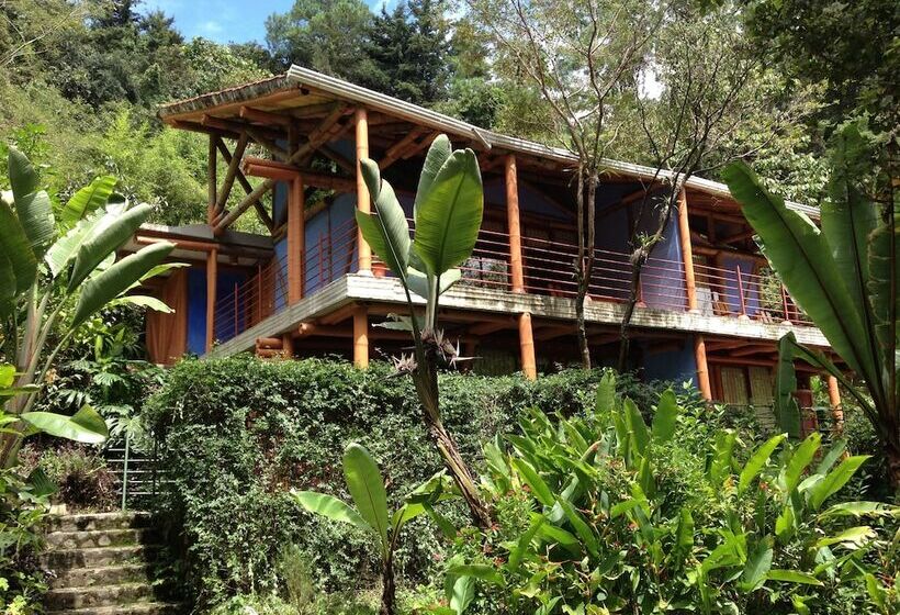 هتل Reserva Natural Atitlan