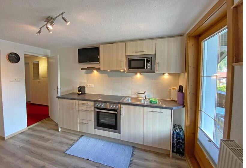 ペンション Haus Christlum