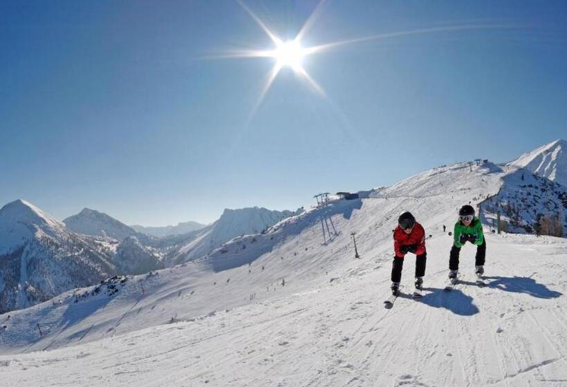 ペンション Haus Christlum