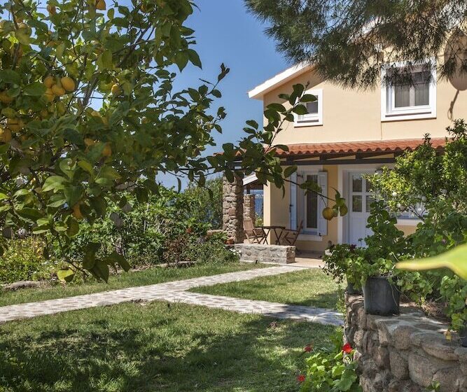 Aelia & Melitta Villas