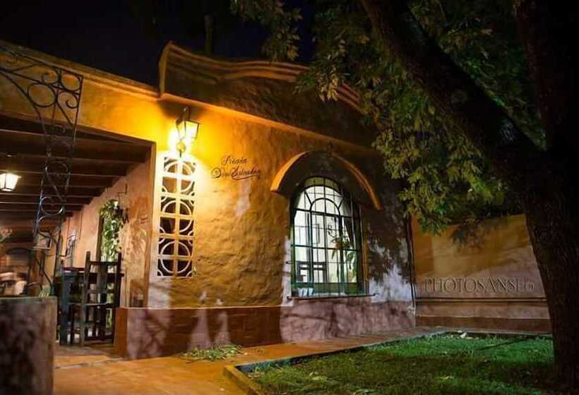 مبيت وإفطار Posada Don Salvador