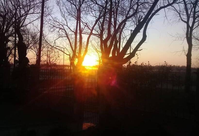 مبيت وإفطار Posada Don Salvador