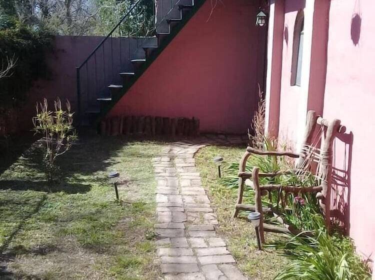 مبيت وإفطار Posada Don Salvador